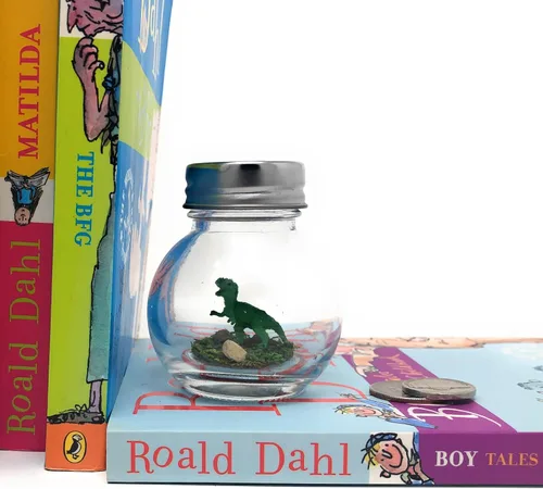 Miniatura 7 de Mini escritorio de dinosaurio de 1 pulgada T-Rex verde para mascotas con certificado de adopción