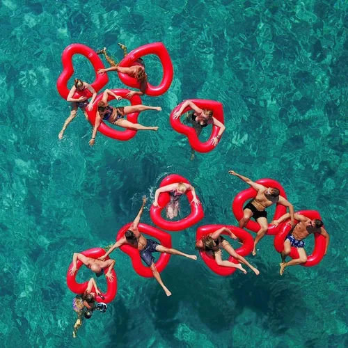 Miniatura 2 de LOTELI - Flotadores de piscina con forma de corazón originales para adultos, más gruesos y fuertes, flotadores inflables grandes para fiestas, Rojo