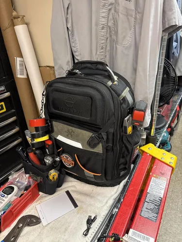 Miniatura 8 de Mochila de herramientas, mochila de herramientas de construcción resistente HVAC para hombres, organizador de herramientas duradero de nivel