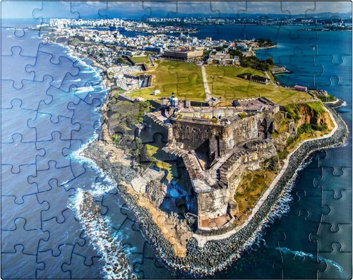 MyPuzzle - Vista aérea del Castillo San Felipe del Morro en el Viejo San Juan, Puerto Rico, rompecabezas prémium de 100 piezas para adultos