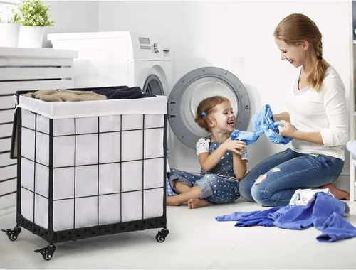 Miniatura 2 de Cesta de lavandería duradera con bolsa interior extraíble, ruedas resistentes, tapa de madera y asa de metal - Clasificador de ropa y canasta