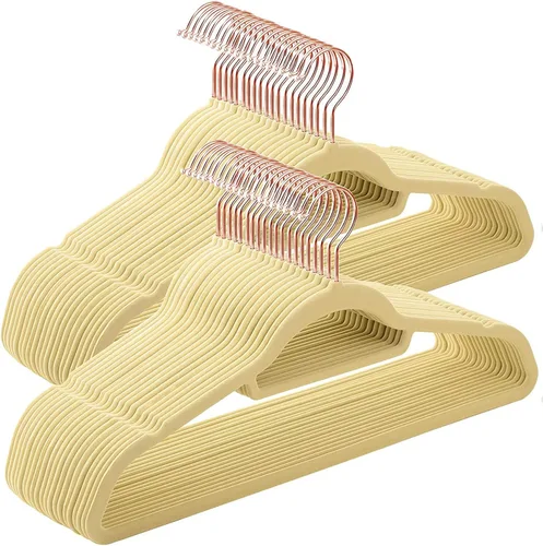 Perchas de terciopelo, perchas antideslizantes para ropa, diseño fino beige, gancho cromado giratorio de 360°, hombros con muescas, 17.5 pulgadas,