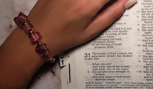 Miniatura 17 de B4U Signature Faith-Based Scripture Charm Bracelets Wear Your Faith, Live the Word, Stay Inspired