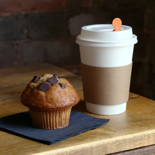 Miniatura 5 de Primeware AmerCareRoyal - Fundas de café para tazas calientes, caja de 1000-80% fibra reciclada, advertencia caliente, desechable y protectora, se
