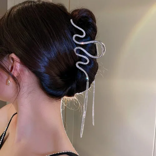Miniatura 9 de Jumwrit Pinza para el cabello, pinza de pelo grande con diamantes de imitación, pinza de metal de sujeción fuerte con cadena larga de borlas, pinza