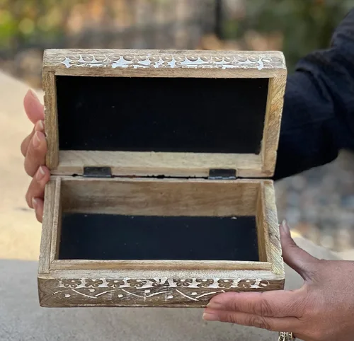 Miniatura 4 de DharmaObjects Caja grande de madera tallada a mano con flores de la vida, para almacenamiento de tarjetas de tarot, multiutilidad