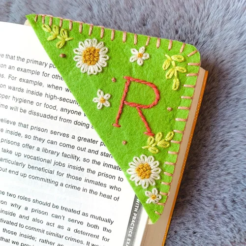 Miniatura 33 de Marcapáginas de esquina bordadas a mano personalizadas, Marcadores para mujeres, Marcador personalizado para los amantes de los libros, lindo Verde