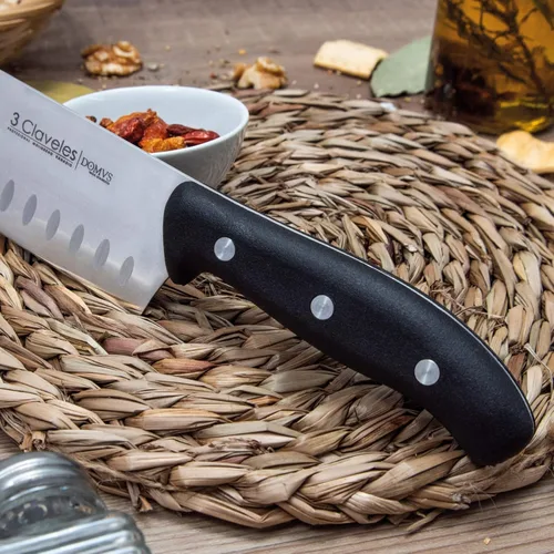 Miniatura 2 de 3 Claveles Cuchillo japonés Santoku, patrón de panal, carne, pescado y verduras, acero inoxidable, línea DOMVS, 7.1 in - 7 pulgadas