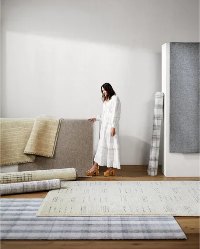 Miniatura 5 de Livabliss x Becki Owens Birdie - Alfombra neutra para exteriores, 5 pies 1 pulgada x 7 pies, color blanco hueso Blanco sucio