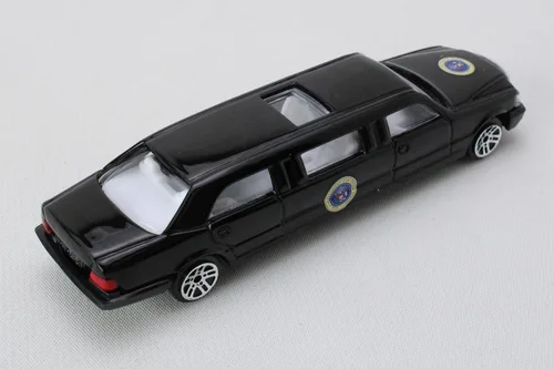 Miniatura 8 de Daron AF1 Presidential Limusina, negro