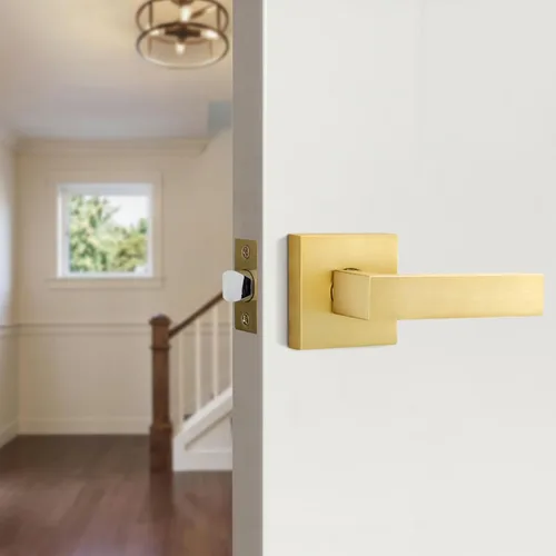 Miniatura 9 de EHOMEWARE 8 paquetes de manijas de puerta interior sin llave en acabado de latón satinado, manija de puerta de armario, palanca de puerta de paso