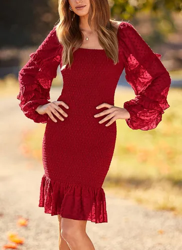 Miniatura 8 de PRETTYGARDEN Vestido corto ajustado fruncido para mujer, manga larga, cuello cuadrado, lunares suizos, volantes, vestido elegante de sirena