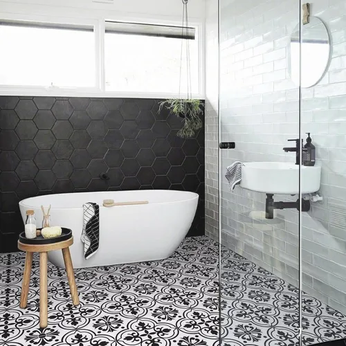 Miniatura 7 de Alow Azulejo de piso para despegar y pegar: 10 piezas de pisos de despegar y pegar en blanco y negro, impermeable, autoadhesivo, suelo de vinilo