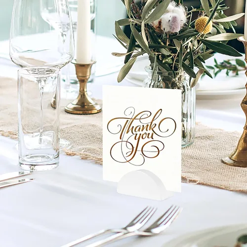 Miniatura 2 de 48 soportes blancos para números de mesa, soporte ligero de madera para nombres de mesa de boda, tarjeteros de tamaño pequeño, diseño semicircular