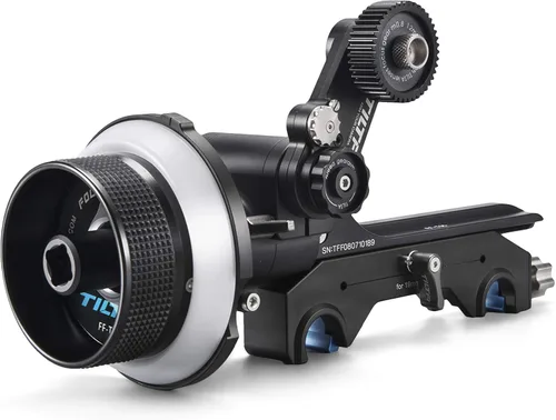 Miniatura 2 de TILTA FF-T05 Kit de enfoque de seguimiento de cine de una sola cara (con estuche de seguridad) para cámaras DSLR, sin espejo y cine, volante de mano