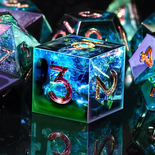 Miniatura 7 de AUSTOR Juego de dados DND de 7 troqueles de resina de borde afilado, dados poliédricos hechos a mano para juegos de mesa Dungeons and Dragons RPG