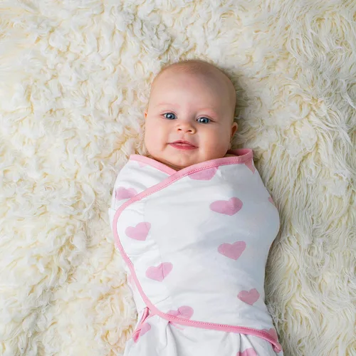 Miniatura 4 de Ziggy Baby Juego de manta ajustable para bebé niña, tamaño pequeño/mediano, 0-3 meses, paquete de 3 unidades, peonía rosa, corazón rosa, cuadros
