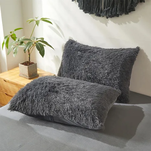 Miniatura 24 de Besfunny Juego de 2 fundas de almohada de pelo sintético negro, mullidas y peludas para decoración de dormitorio, fundas de almohada negras suaves