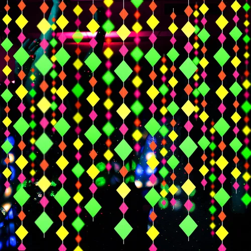 Guirnalda de Papel Neón de 110 pies, Serpentinas Neón, Estrella Perforada, Decoraciones Neón de Luz Negra que Brillan para Fiestas, Reactivas a UV,