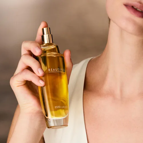 Miniatura 4 de Estée Lauder Beautiful Eau de Parfum Spray with Notes of Rose, Lily, Tuberose & Orange Flower Perfumes for Women