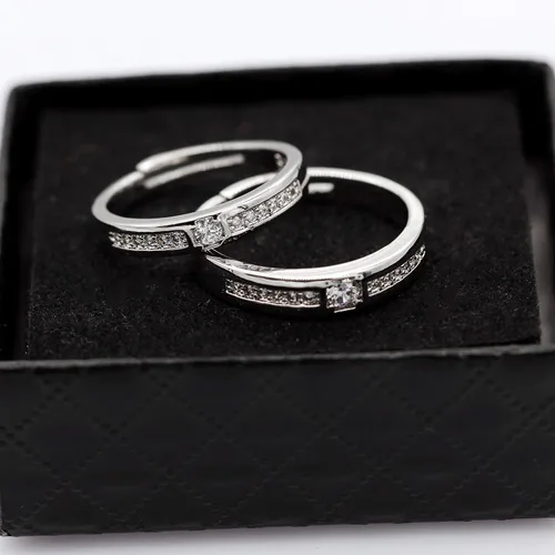 Miniatura 4 de Uloveido - Juego de 2 anillos de compromiso ajustables para él y ella con diseño de corazón a juego, regalo de boda para parejas LB018