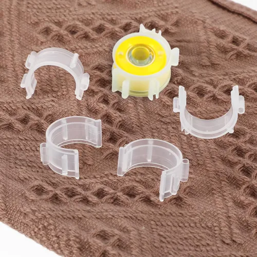 Miniatura 7 de YBEATY 80 clips de bobina de coser, pequeños kits de soportes de bobina transparentes, abrazaderas de hilo de plástico, organizadores de bobinas