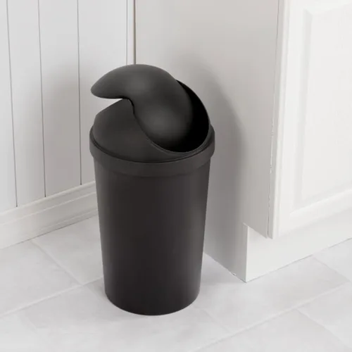 Miniatura 5 de Sterilite Paquete de 6 cestos de basura con tapa basculante, papelera redonda con tapa abatible de 3 galones, negro
