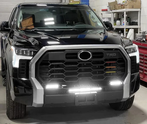 Miniatura 5 de iJDMTOY Barra de luz LED de 20 pulgadas para montaje en rejilla inferior compatible con Toyota Tundra 2022 en adelante, incluye barra de luz LED
