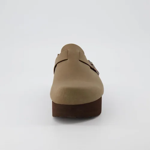 Miniatura 3 de CUSHIONAIRE Women's Loom Cork Footbed Platform Clog with +Comfort, Wide Widths Available