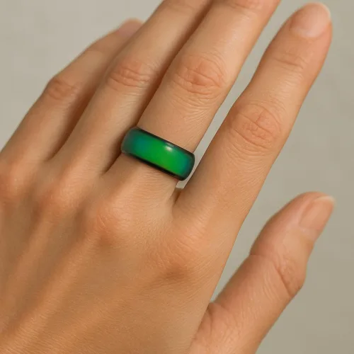 Miniatura 5 de Ello Elli Anillo de acero inoxidable con ajuste cómodo de 0.315 in que cambia de estado de ánimo tono platanegro