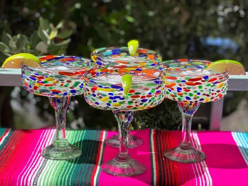Miniatura 4 de Dos Sueños Vidrio soplado a mano mexicano – Juego de 4 vasos de Margarita soplados a mano Confetti Rock (16 oz)