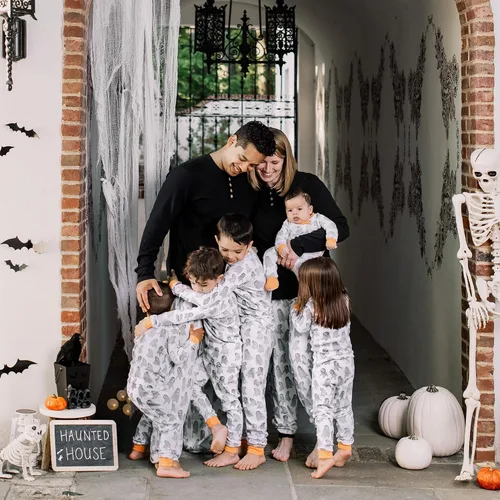 Miniatura 5 de Burt's Bees Baby - Conjuntos de pijamas de Navidad familiares a juego, de algodón orgánico, para niños, bebés, mujeres y adultos