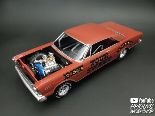 Miniatura 7 de AMT 1966 Ford Galaxie Sweet Bippy - Kit de modelo a escala 1:25