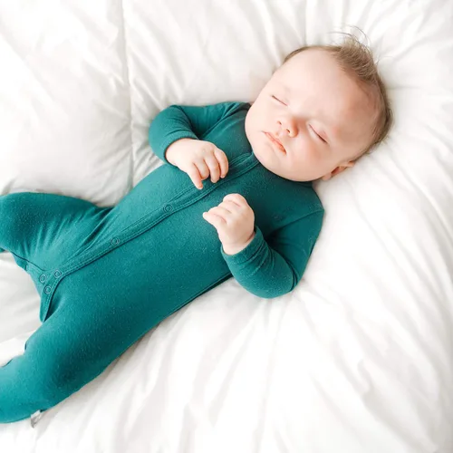 Miniatura 32 de KYTE BABY Mameluco suave unisex con cierre a presión, 97% rayón hecho de bambú, 3% elastano