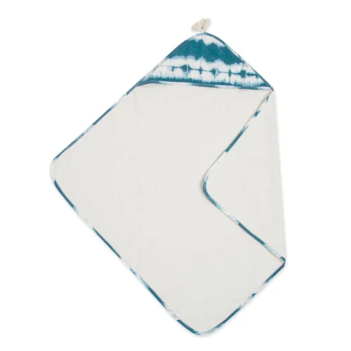 Crane Baby Toalla, Toalla con capucha para niños y niñas, teñido anudado crema y azul, 30 pulgadas de ancho x 30 pulgadas de alto
