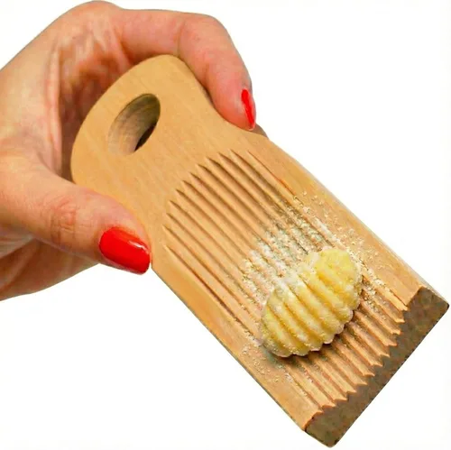 KneadEat Único tablero de ñoquis curvado, diseño curvado único para hacer pasta italiana de ñoquis. Crestas perfectas que forman las ranuras en los