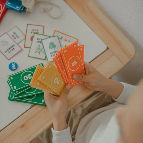 Miniatura 3 de Good Ground Juego de simulación para niños de fieltro educativo Montessori juguete dólares billetes monedas, billetera, juego de conteo para niños
