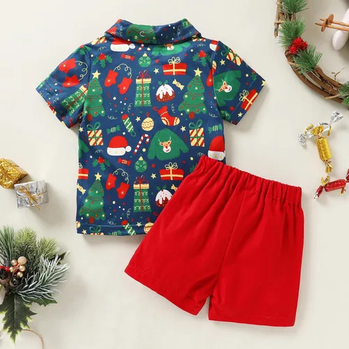 Miniatura 3 de JEELLIGULAR Conjunto de pantalones cortos y camisa con botones y estampado de Papá Noel para niños pequeños
