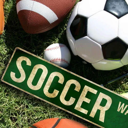 Miniatura 6 de Regalos de Fútbol para Niños de 8-12 Años y Hombres, Póster de Fútbol Decoración de Pared para Habitación de Niñas, Decoración Deportiva Vintage