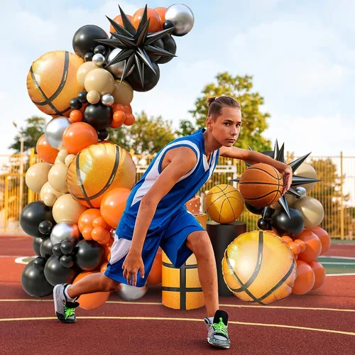Miniatura 5 de Kit de guirnalda de arco de globos de baloncesto, 103 globos de fiesta de baloncesto, guirnalda de globos naranja y negro para niños y niñas