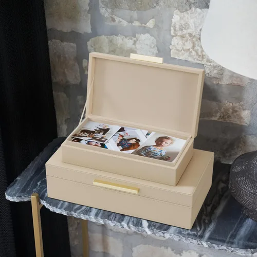 Miniatura 3 de ZICOTO Moderno juego de 2 cajas de almacenamiento decorativas con asas de metal negro, caja organizadora de joyas de piel sintética, caja