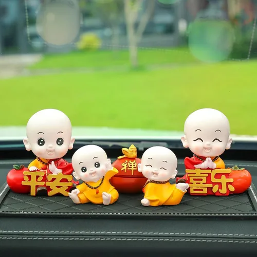 Miniatura 2 de Bonita estatua de monje bebé, figura de resina de monje de hoja de loto, figura de Buda en miniatura china para decoración del automóvil del hogar