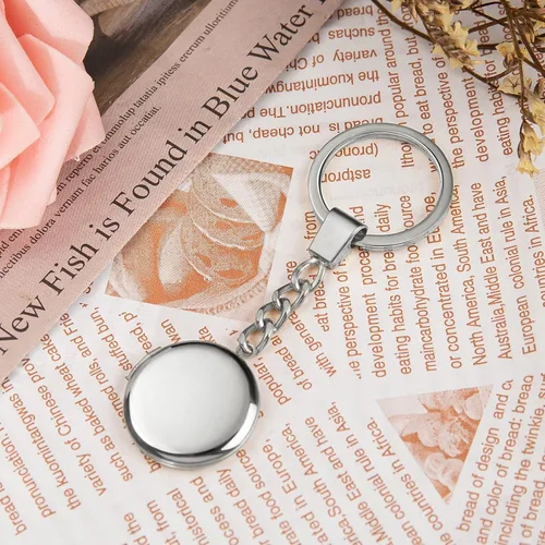 Miniatura 4 de Llaveros de pareja de acero inoxidable personalizados, con medallón que sostiene fotos para parejas amantes