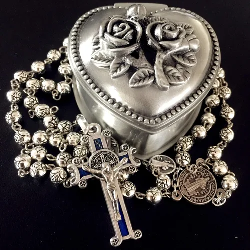 Miniatura 2 de elegantmedical Collar de cruz azul de San Benito con cuentas de rosa de plata hechas a mano y bonita caja de joyería de metal
