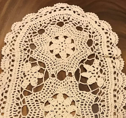 Miniatura 6 de Pasillos de ganchillo hechos a mano beige de algodón, tapetes de encaje ovalados para dormitorios, 12 x 20 pulgadas.