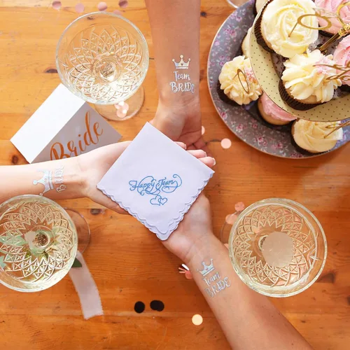 Miniatura 6 de Pañuelos bordados para boda, lágrimas felices, pañuelos de boda con bordes de encaje festoneados para el día de la boda novia