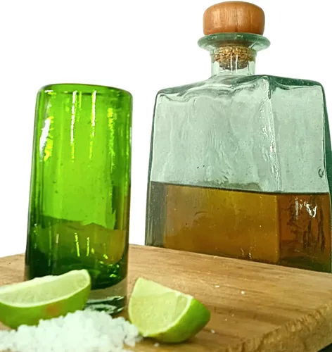 Miniatura 6 de Vasos de chupito mexicanos artesanales (juego de 4) – Verde bosque – Cristalería soplada a mano de 2 onzas – Auténtico juego de tequila de vidrio