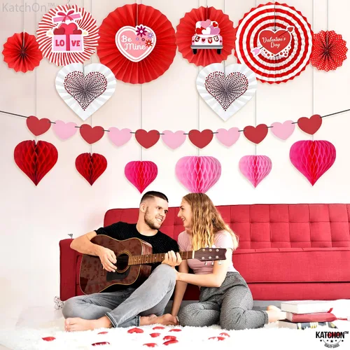 Miniatura 5 de KatchOn, Guirnalda de corazones de fieltro con estampado rojo – 10 pies, sin bricolaje Decoraciones del día de San Valentín Decoración