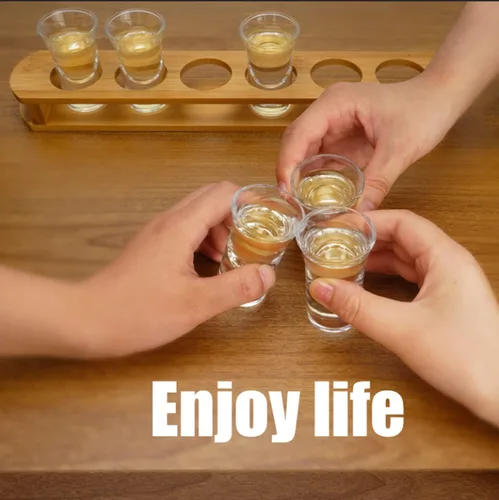 Miniatura 9 de D&Z Vasos de chupito de 1 oz con soporte, juego de vasos de chupito en bandeja de madera de bambú, 6 vasos de chupito de base pesada para whisky