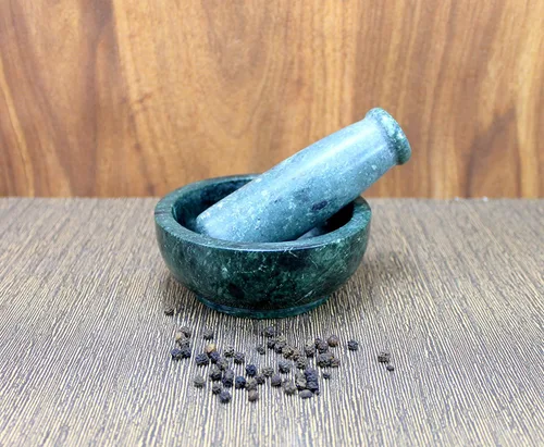 Miniatura 3 de KLEO Juego de mortero y mortero de piedra natural de 4 pulgadas, molinillo de especias y hierbas resistente, triturador de guacamole, no poroso